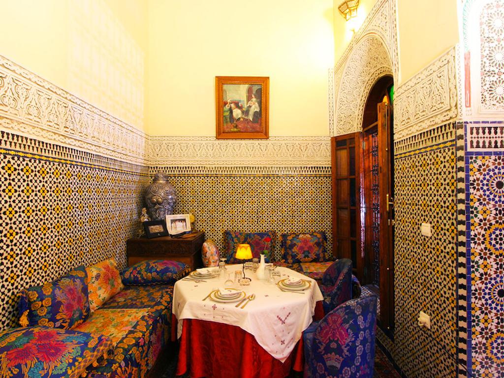 פס Riad Ibn Khaldoun מראה חיצוני תמונה